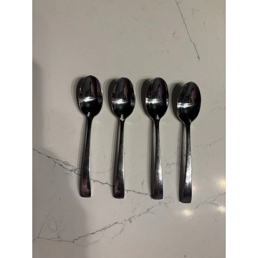 Walco Stainless Steel Modernaire Teaspoons 6 1/8 Inches Set of Four